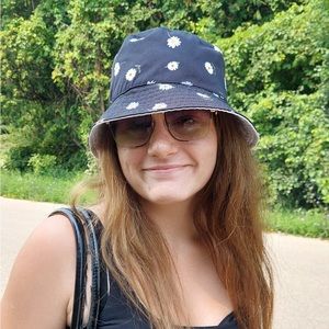 Meet your Posher, Kelsy